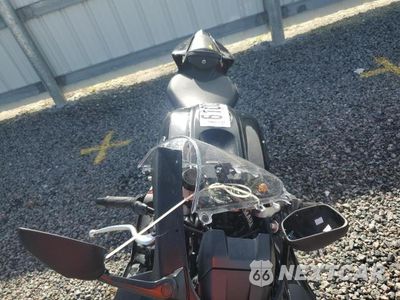 Piąte zdjęcie samochodu w środku: 2025 YAMAHA YZFR7 VIN:JYARM38E1SA015502 - miniatura