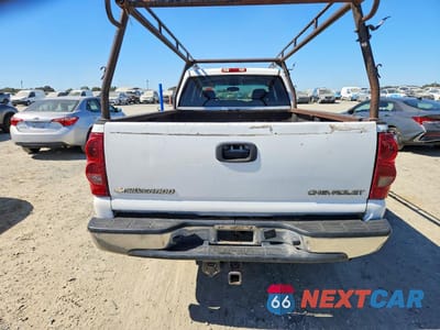 Zdjęcie 6 z 13 samochodu: 2005 CHEVROLET SILVERADO C2500 HEAVY DUTY VIN:1GCHC23U45F897753 - miniatura
