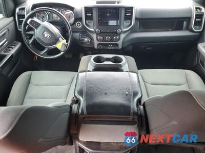 Zdjęcie 8 z 12 samochodu: 2021 RAM 1500 BIG HORN/LONE STAR VIN:1C6SRFFT3MN632025 - miniatura