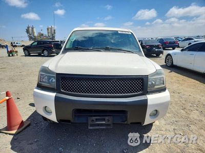 Piąte zdjęcie samochodu w środku: 2010 NISSAN TITAN SE VIN:1N6AA0ED2AN307247 - miniatura