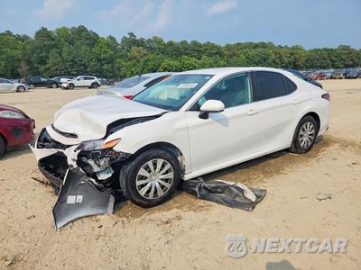 2022 TOYOTA CAMRY LE 4T1C31AK8NU587408 - główne zdjęcie licytacji z USA - miniatura