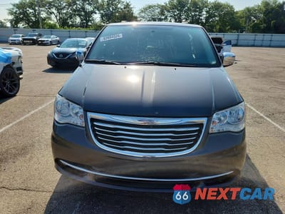 Piąte zdjęcie samochodu w środku: 2016 CHRYSLER TOWN & COUNTRY LIMITED VIN:2C4RC1JG7GR270178 - miniatura