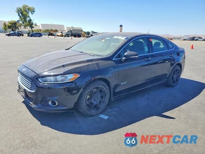 2016 FORD FUSION 3FA6P0SUXGR145603 - główne zdjęcie licytacji z USA - miniatura