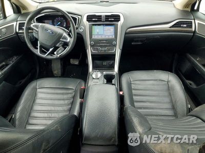 Zdjęcie 8 z 13 samochodu: 2019 FORD FUSION SEL VIN:3FA6P0CD5KR111978 - miniatura