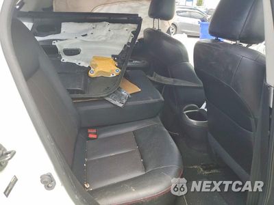 Zdjęcie 11 z 14 samochodu: 2012 NISSAN JUKE S VIN:JN8AF5MV2CT106480 - miniatura