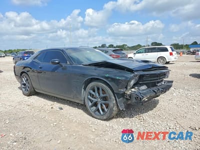 Czwarte zdjęcie samochodu z boku: 2021 DODGE CHALLENGER R/T VIN:2C3CDZBTXMH627632 - miniatura