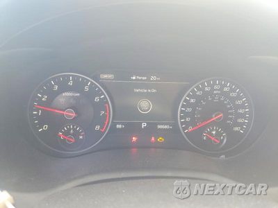 Zdjęcie 9 z 12 samochodu: 2021 KIA STINGER GT2 VIN:KNAE55LC3M6089816 - miniatura