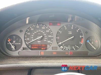 Zdjęcie 9 z 12 samochodu: 1994 BMW 325 IC AUTOMATIC VIN:WBABJ6322RJD35905 - miniatura
