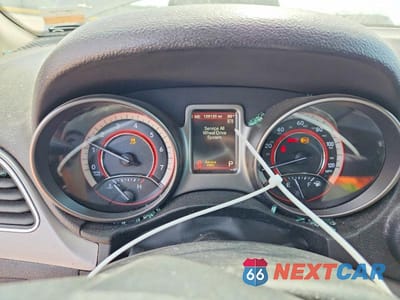 Zdjęcie 9 z 14 samochodu: 2019 DODGE JOURNEY CROSSROAD VIN:3C4PDDGG3KT794947 - miniatura