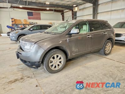 2010 LINCOLN MKX 2LMDJ8JC0ABJ29247 - główne zdjęcie licytacji z USA - miniatura