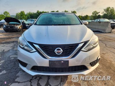 Piąte zdjęcie samochodu w środku: 2017 NISSAN SENTRA SV VIN:3N1AB7AP1HY301870 - miniatura