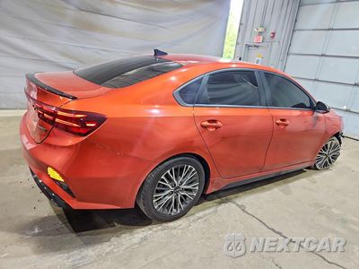 Trzecie zdjęcie samochodu z tyłu: 2023 KIA FORTE GT LINE VIN:3KPF54AD5PE583588 - miniatura