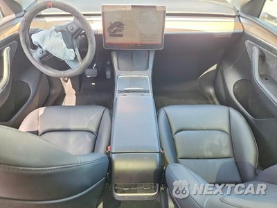 Zdjęcie 8 z 12 samochodu: 2023 TESLA MODEL Y VIN:7SAYGAEE6PF697231 - miniatura