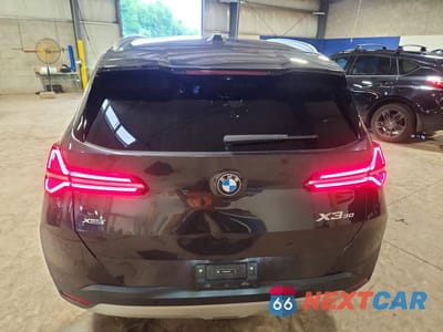 Zdjęcie 6 z 13 samochodu: 2025 BMW X3 30 XDRIVE VIN:5UX53GP07S9Z53314 - miniatura