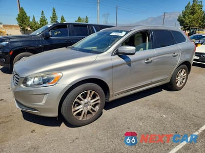2016 VOLVO XC60 T5 PLATINUM YV4612RM1G2810838 - główne zdjęcie licytacji z USA - miniatura