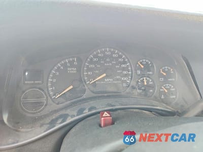 Zdjęcie 9 z 12 samochodu: 2002 CHEVROLET AVALANCHE C1500 VIN:3GNEC13T32G119269 - miniatura