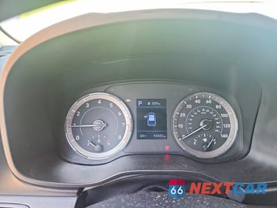 Zdjęcie 9 z 12 samochodu: 2022 HYUNDAI VENUE SE VIN:KMHRB8A3XNU200999 - miniatura