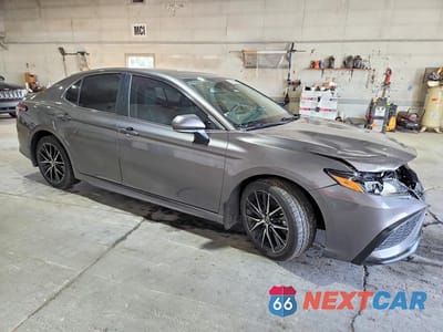 Czwarte zdjęcie samochodu z boku: 2023 TOYOTA CAMRY SE VIN:4T1S11AK2PU121493 - miniatura