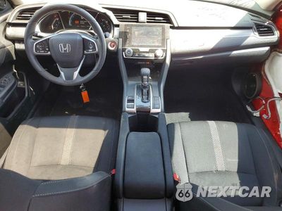 Zdjęcie 8 z 13 samochodu: 2017 HONDA CIVIC EX VIN:2HGFC2F74HH532233 - miniatura