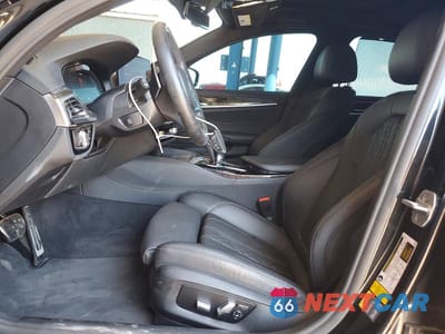Zdjęcie 7 z 12 samochodu: 2022 BMW 530E VIN:WBA13AG09NCJ28747 - miniatura