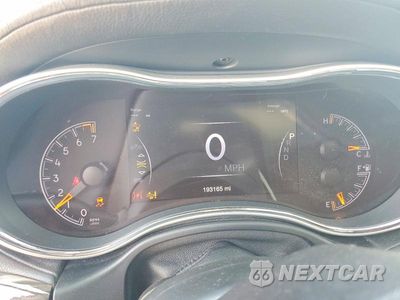 Zdjęcie 9 z 13 samochodu: 2016 JEEP GRAND CHEROKEE OVERLAND VIN:1C4RJFCG5GC489939 - miniatura