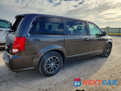 Trzecie zdjęcie samochodu z tyłu: 2018 DODGE GRAND CARAVAN GT VIN:2C4RDGEG8JR189482 - miniatura