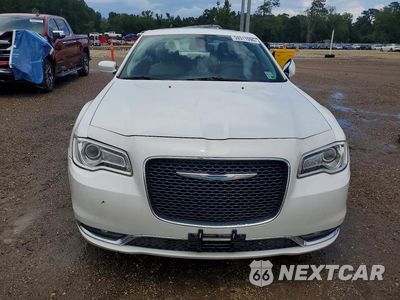 Piąte zdjęcie samochodu w środku: 2016 CHRYSLER 300 LIMITED VIN:2C3CCAAGXGH152089 - miniatura