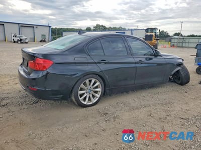 Trzecie zdjęcie samochodu z tyłu: 2012 BMW 328 I VIN:WBA3A5C56CF348768 - miniatura