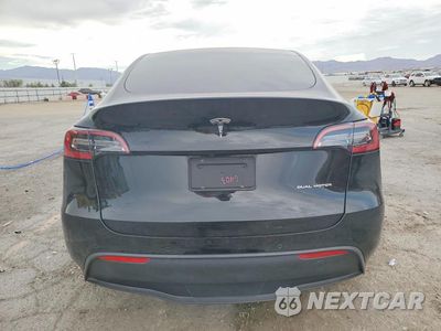 Zdjęcie 6 z 13 samochodu: 2021 TESLA MODEL Y VIN:5YJYGDEE7MF175721 - miniatura