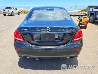 Zdjęcie 6 z 12 samochodu: 2017 MERCEDES-BENZ E 300 VIN:WDDZF4JB8HA039959 - miniatura