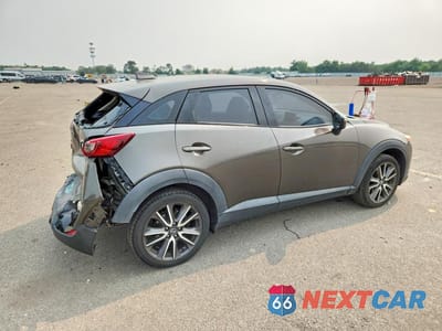 Trzecie zdjęcie samochodu z tyłu: 2017 MAZDA CX-3 TOURING VIN:JM1DKFC71H0176042 - miniatura