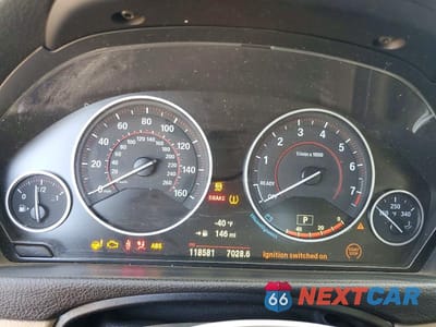 Zdjęcie 9 z 12 samochodu: 2018 BMW 330 I VIN:WBA8B9G54JNV00196 - miniatura