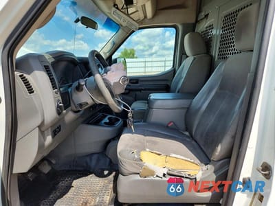 Zdjęcie 7 z 14 samochodu: 2017 NISSAN NV 2500 DELIVERY VAN VIN:1N6BF0LY7HN802680 - miniatura