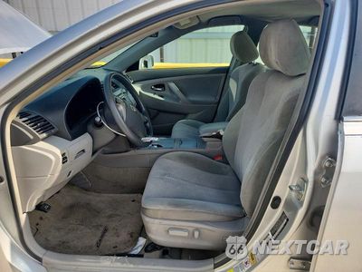 Zdjęcie 7 z 12 samochodu: 2010 TOYOTA CAMRY LE VIN:4T1BF3EK8AU074680 - miniatura