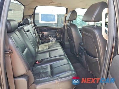 Zdjęcie 10 z 12 samochodu: 2010 CHEVROLET SILVERADO K2500 HEAVY DUTY LT VIN:1GC4KXB62AF120239 - miniatura