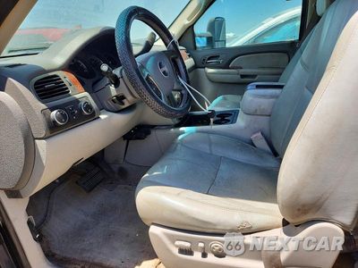 Zdjęcie 7 z 13 samochodu: 2007 GMC YUKON XL K2500 VIN:1GKGK26K27R225401 - miniatura