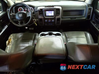 Zdjęcie 8 z 13 samochodu: 2014 RAM 2500 ST VIN:3C6UR5HL9EG279218 - miniatura