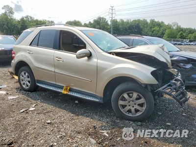 Czwarte zdjęcie samochodu z boku: 2007 MERCEDES-BENZ ML 350 VIN:4JGBB86E57A273715 - miniatura
