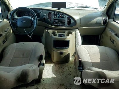 Zdjęcie 8 z 13 samochodu: 2005 FORD ECONOLINE E150 VAN VIN:1FDRE14WX5HA19334 - miniatura