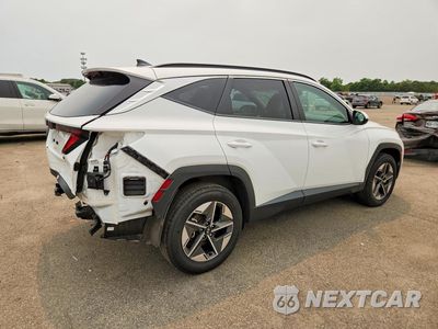 Trzecie zdjęcie samochodu z tyłu: 2025 HYUNDAI TUCSON SEL VIN:5NMJBCDE9SH459519 - miniatura