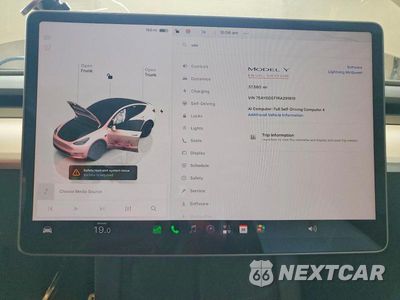 Zdjęcie 9 z 13 samochodu: 2024 TESLA MODEL Y VIN:7SAYGDEF1RA291819 - miniatura