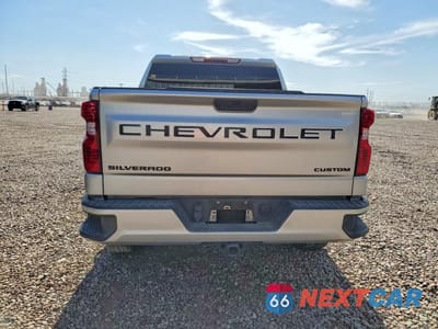 Zdjęcie 6 z 12 samochodu: 2022 CHEVROLET SILVERADO K1500 CUSTOM VIN:1GCPDBEKXNZ509122 - miniatura