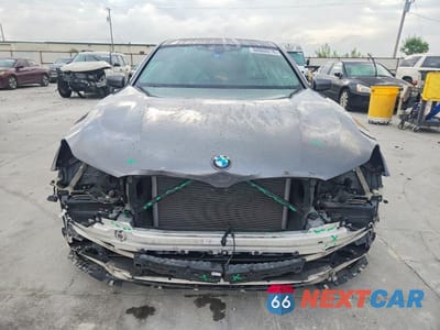 Piąte zdjęcie samochodu w środku: 2018 BMW 750 I VIN:WBA7F0C59JGM23072 - miniatura