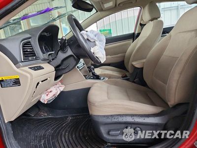 Zdjęcie 7 z 13 samochodu: 2017 HYUNDAI ELANTRA VALUE EDITION VIN:5NPD84LF9HH149331 - miniatura