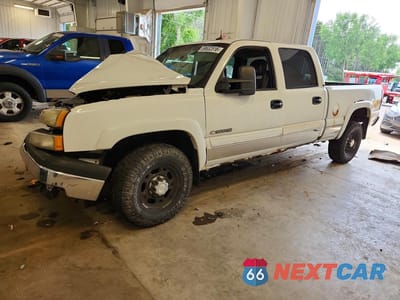 2003 CHEVROLET SILVERADO K1500 HEAVY DUTY 1GCGK13U33F186017 - główne zdjęcie licytacji z USA - miniatura