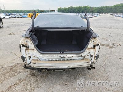 Zdjęcie 6 z 12 samochodu: 2018 TOYOTA CAMRY SE VIN:4T1B11HK7JU124886 - miniatura