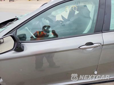 Zdjęcie 7 z 12 samochodu: 2026 TOYOTA CAMRY SE VIN:4T1DAACK7TU300029 - miniatura