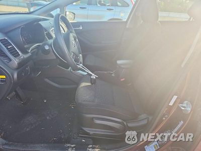 Zdjęcie 7 z 13 samochodu: 2018 KIA FORTE LX VIN:3KPFK4A79JE213139 - miniatura