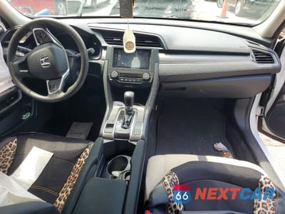 Zdjęcie 8 z 12 samochodu: 2020 HONDA CIVIC LX VIN:2HGFC2F69LH506789 - miniatura