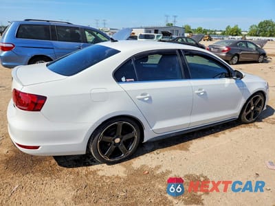 Trzecie zdjęcie samochodu z tyłu: 2013 VOLKSWAGEN JETTA GLI VIN:3VW4S7AJ2DM299518 - miniatura